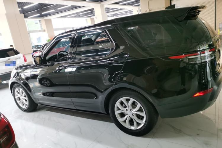 Used Land Rover Discovery 2017 3.0 SC V6 S Left Side