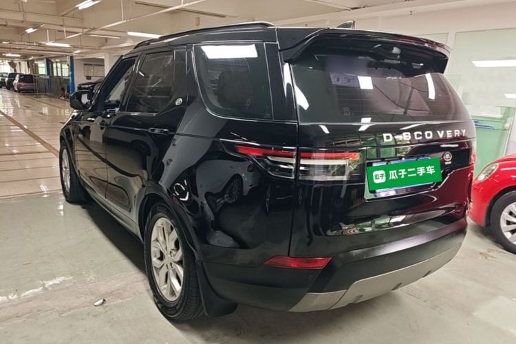 Used Land Rover Discovery 2017 3.0 SC V6 SE Rear Left 45 Deg