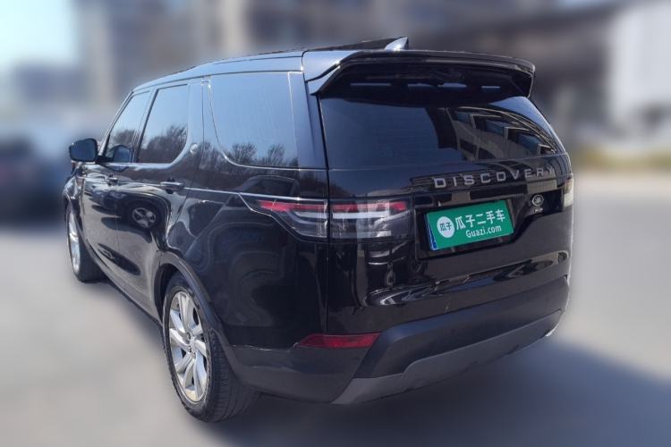 Used Land Rover Discovery 2017 3.0 SC V6 SE Rear Left 45 Deg