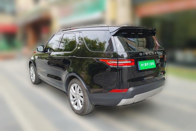 Used Land Rover Discovery 2017 3.0 SC V6 HSE Rear Left 45 Deg