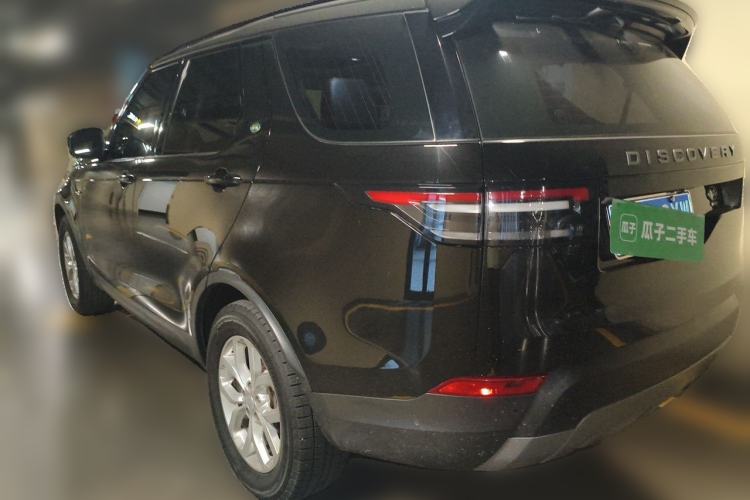 Used Land Rover Discovery 2017 3.0 SC V6 SE Rear Left 45 Deg