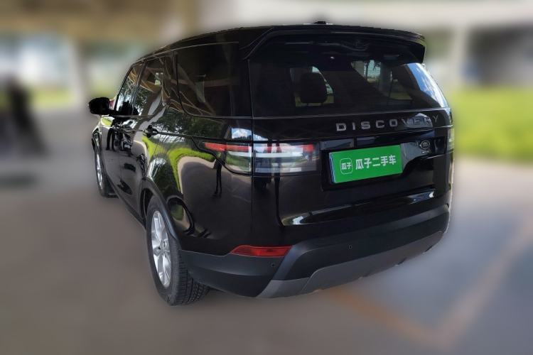 Used Land Rover Discovery 2017 3.0 SC V6 SE Rear Left 45 Deg