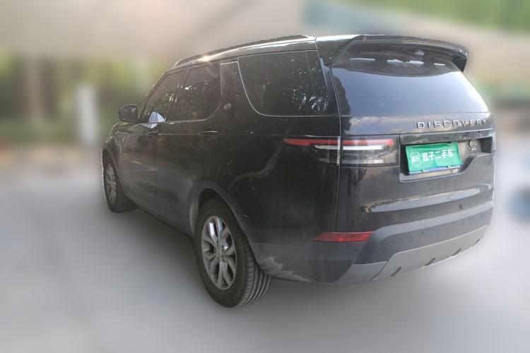 Used Land Rover Discovery 2017 3.0 SC V6 SE Rear Left 45 Deg