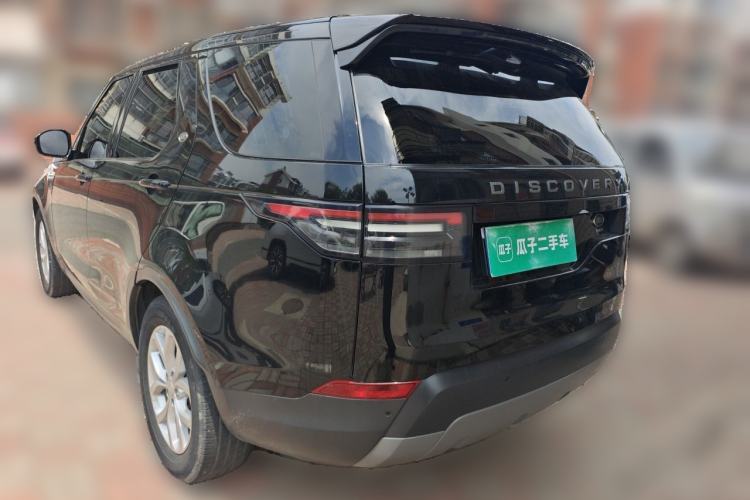Used Land Rover Discovery 2017 3.0 SC V6 SE Rear Left 45 Deg