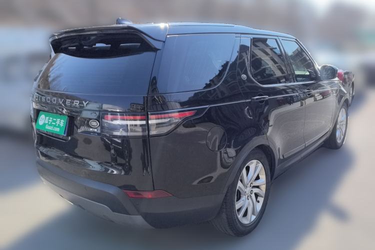 Used Land Rover Discovery 2017 3.0 SC V6 SE Rear Right 45 Deg