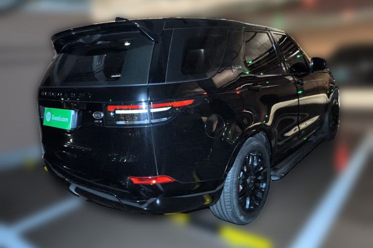 Used Land Rover Discovery 2017 3.0 SC V6 SE Rear Right 45 Deg