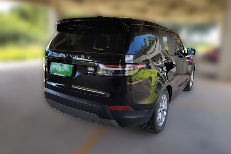 Used Land Rover Discovery 2017 3.0 SC V6 SE Rear Right 45 Deg
