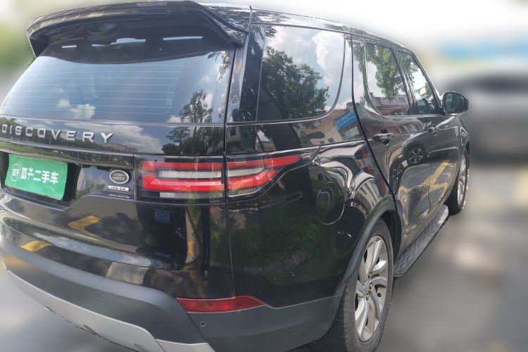 Used Land Rover Discovery 2017 3.0 SC V6 HSE Rear Right 45 Deg