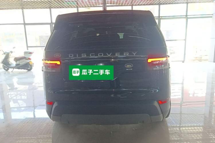 Used Land Rover Discovery 2017 5th Generation 3.0 V6 SE Rear