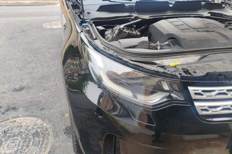 Used Land Rover Discovery 2017 3.0 SC V6 HSE LUXURY Right Front Headlight