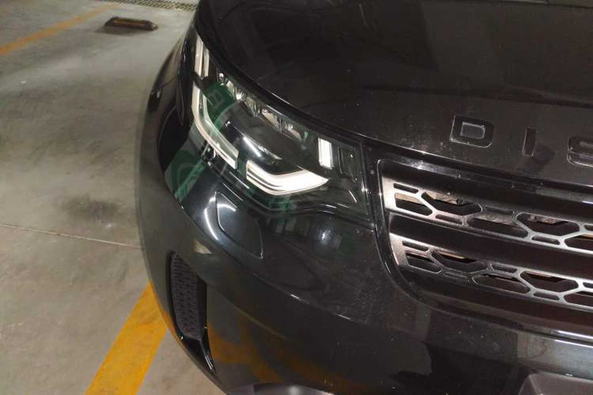 Used Land Rover Discovery 2017 3.0 SC V6 SE Right Front Headlight
