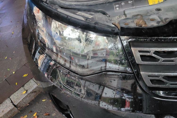 Used Land Rover Discovery  Right Front Headlight