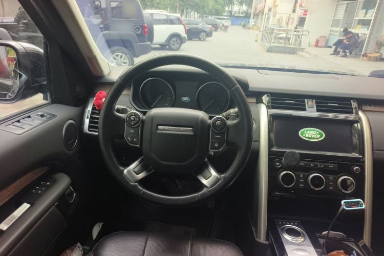 Used Land Rover Discovery 2017 3.0 SC V6 HSE Steering Wheel