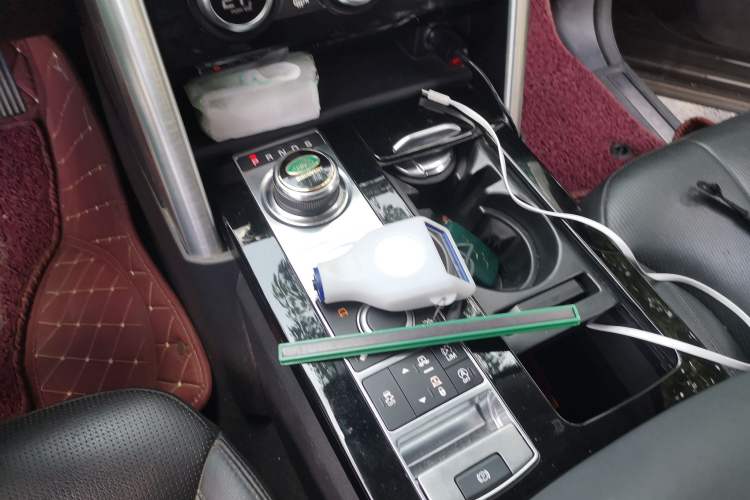 Used Land Rover Discovery 2017 3.0 SC V6 HSE Vehicle Key