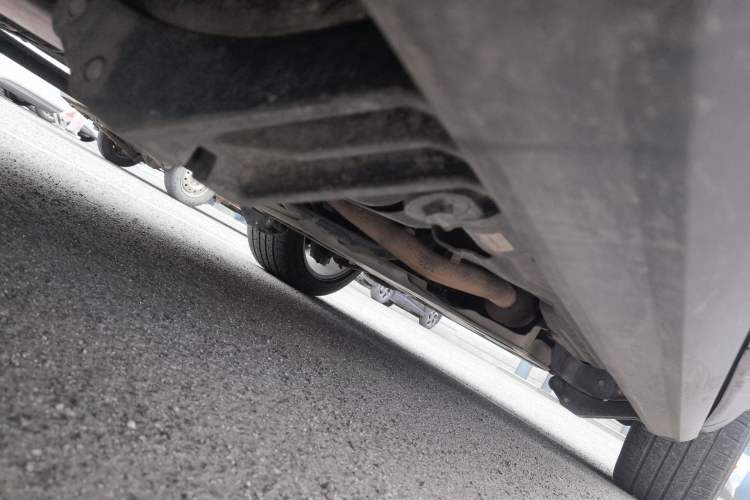 Used Land Rover Discovery 2017 3.0 SC V6 S Chassis Rear Right