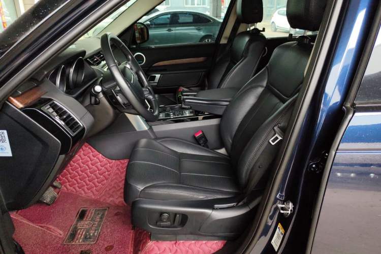 Used Land Rover Discovery 2017 3.0 SC V6 HSE Left Front Seat