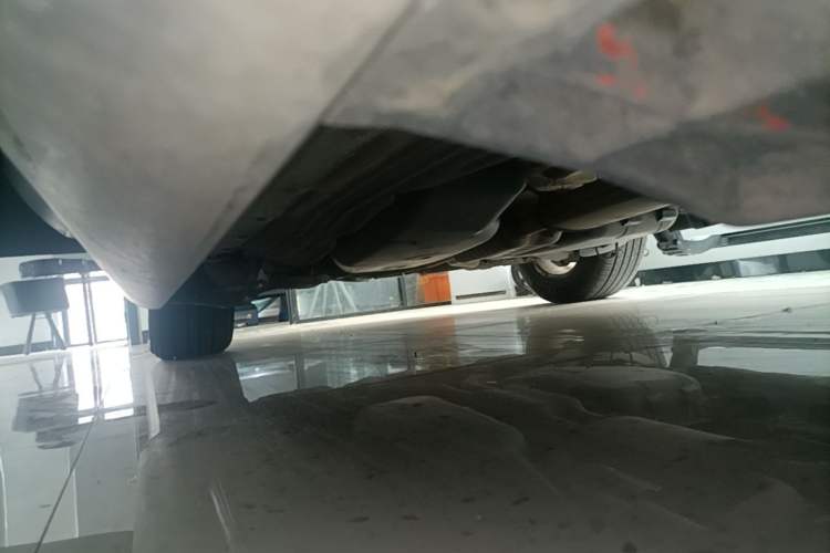 Used Land Rover Discovery 2017 3.0 SC V6 SE Right Side Sill