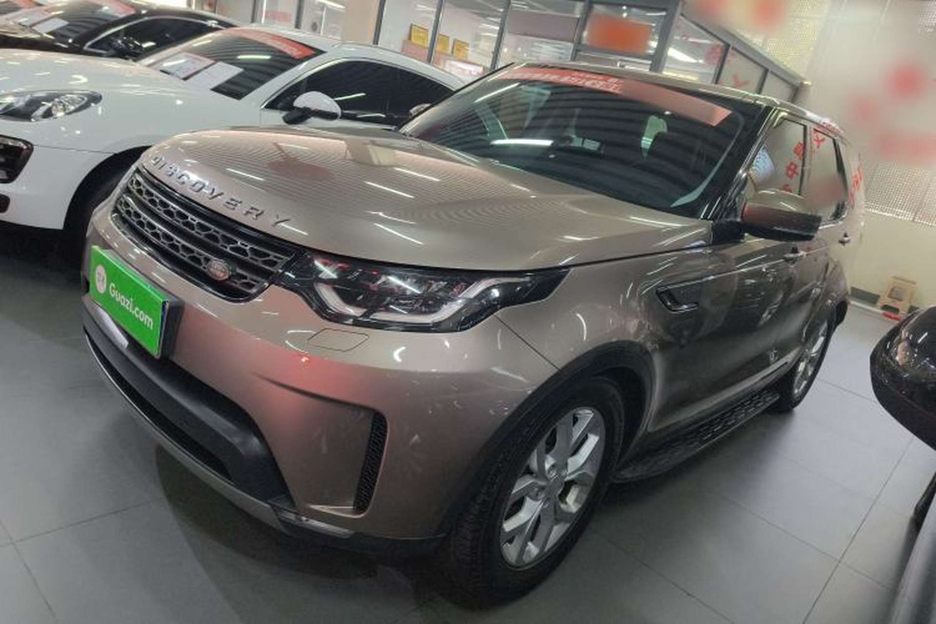 Used Land Rover Discovery 2017 3.0 SC V6 SE Exterior 3