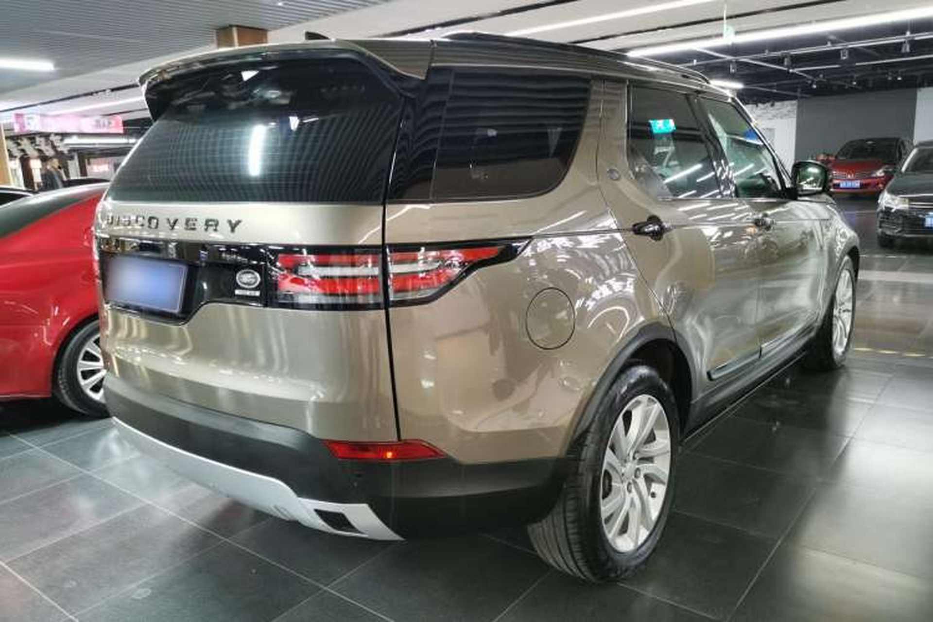 Used Land Rover Discovery 2017 3.0 SC V6 HSE Exterior 3