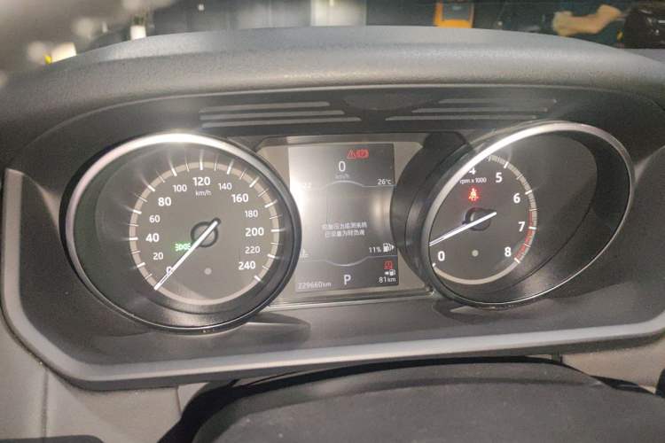 Used Land Rover Discovery 2017 3.0 SC V6 HSE Instrument Cluster