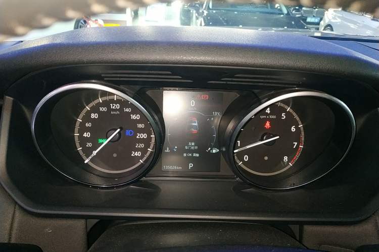 Used Land Rover Discovery 2017 3.0 SC V6 S Instrument Cluster