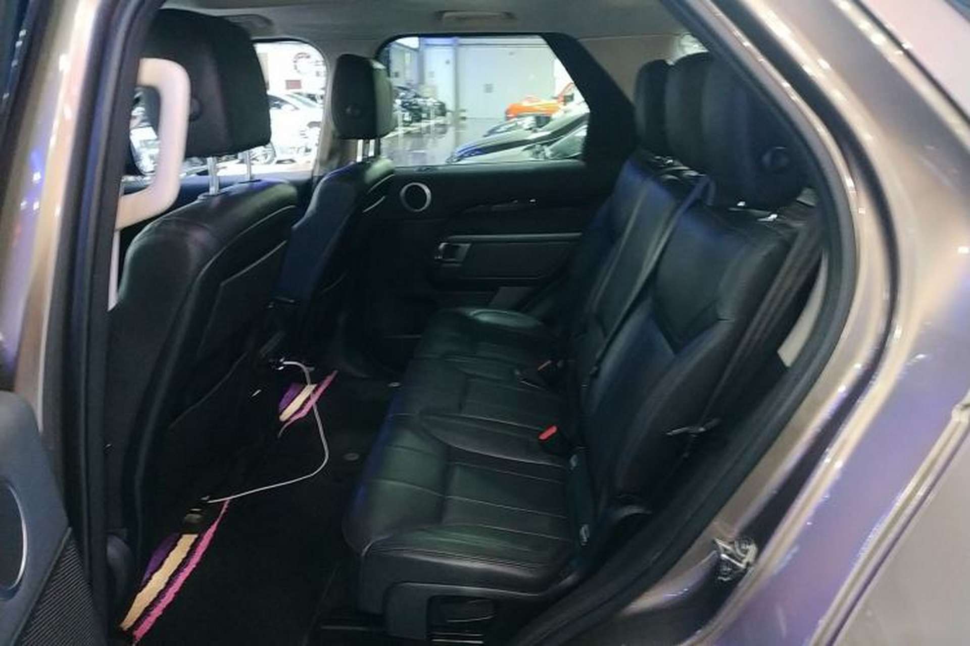 Used Land Rover Discovery 2017 3.0 SC V6 S Interior 4