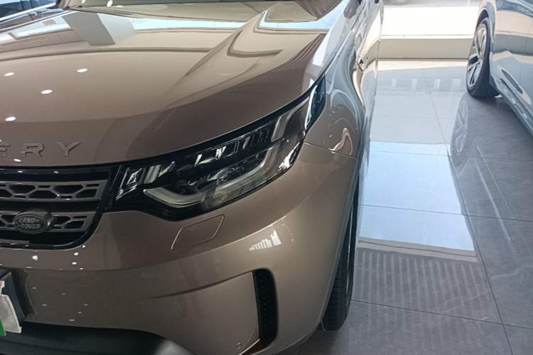 Used Land Rover Discovery 2017 3.0 SC V6 SE Left Front Headlight