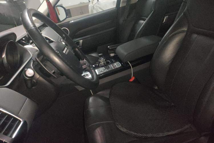 Used Land Rover Discovery 2017 3.0 SC V6 HSE Left Front Seat