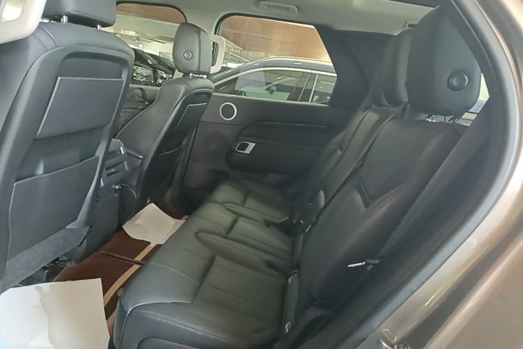 Used Land Rover Discovery 2017 3.0 SC V6 SE Left Rear Seat