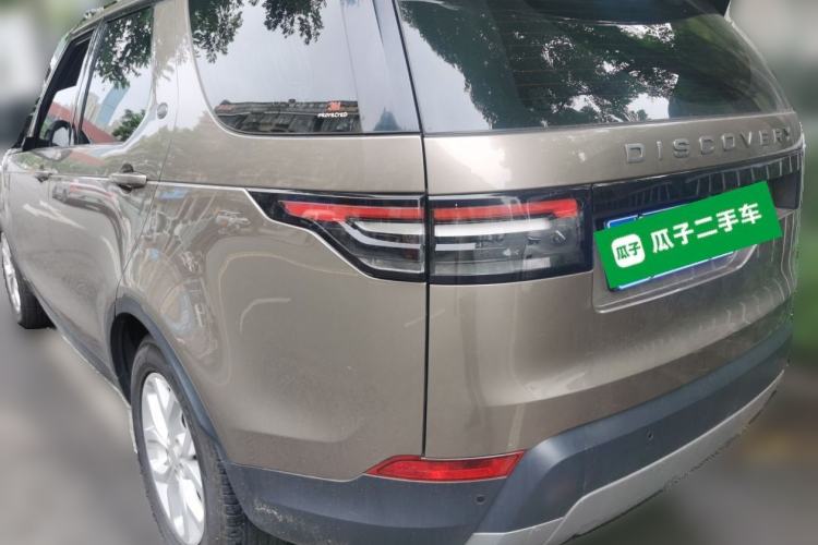 Used Land Rover Discovery 2017 3.0 SC V6 S Rear Left 45 Deg