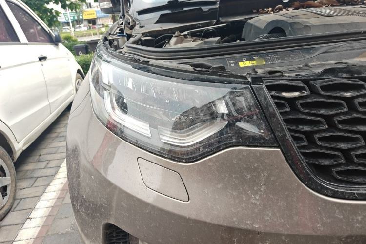 Used Land Rover Discovery 2017 3.0 SC V6 S Right Front Headlight