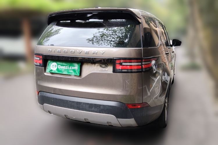 Used Land Rover Discovery 2017 3.0 SC V6 HSE Rear Right 45 Deg