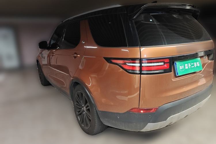 Used Land Rover Discovery 2017 3.0 SC V6 First Edition Limited Edition Rear Left 45 Deg