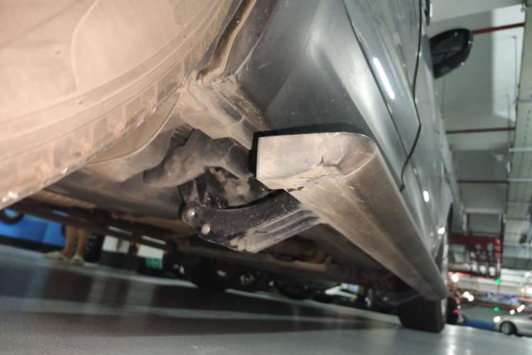 Used Land Rover Discovery 2017 3.0 SC V6 HSE Chassis Rear Right