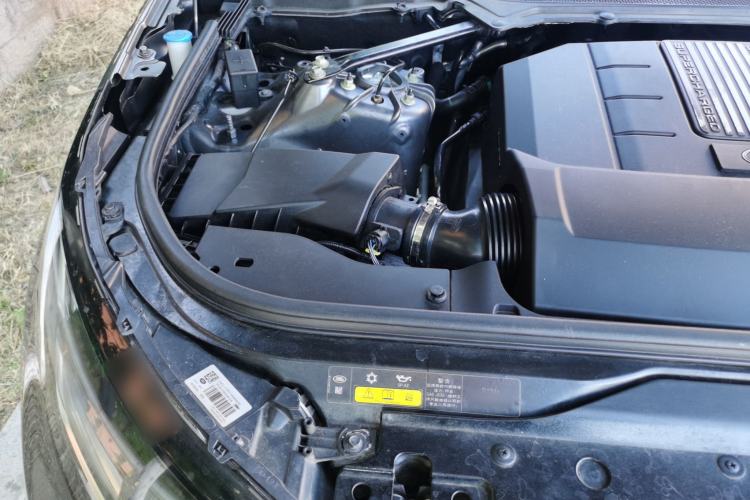 Used Land Rover Discovery 2017 3.0 SC V6 SE Engine Bay Right
