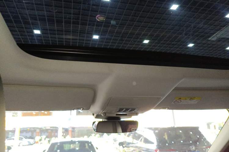 Used Land Rover Discovery 2017 3.0 SC V6 SE Headliner