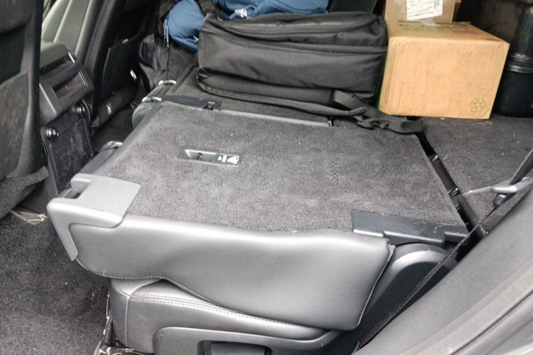 Used Land Rover Discovery 2017 3.0 SC V6 SE Left Rear Seat