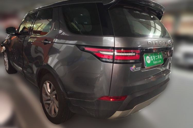 Used Land Rover Discovery 2017 3.0 SC V6 HSE Rear Left 45 Deg