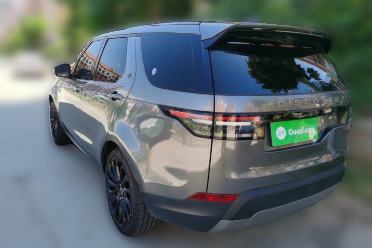Used Land Rover Discovery 2017 3.0 SC V6 SE Rear Left 45 Deg