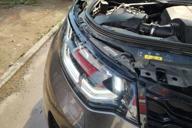 Used Land Rover Discovery 2017 3.0 SC V6 SE Right Front Headlight
