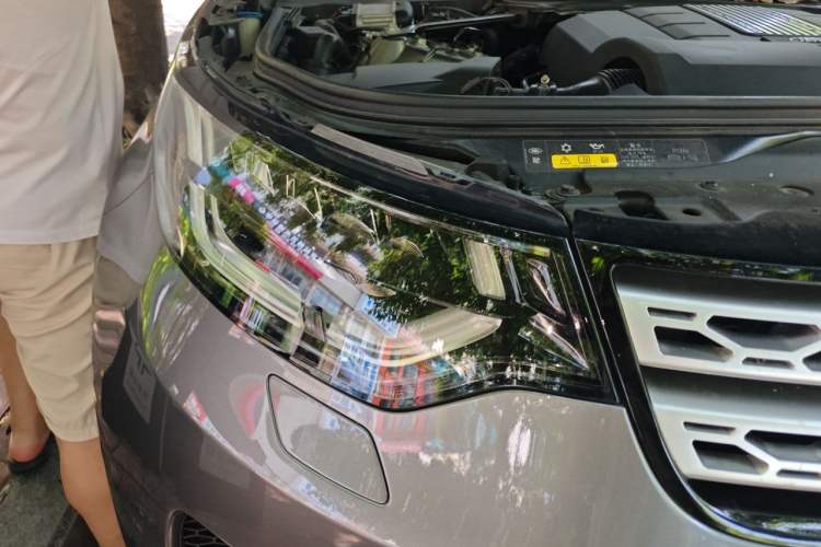 Used Land Rover Discovery 2017 3.0 SC V6 HSE Right Front Headlight