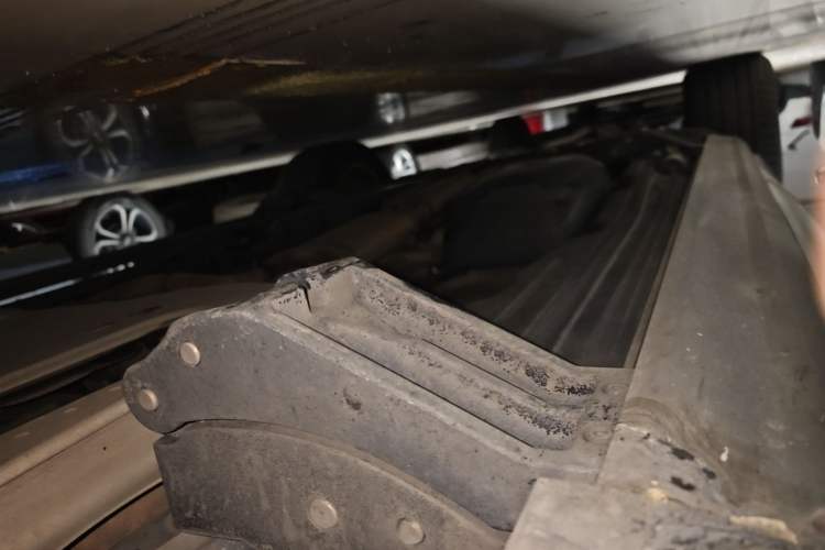 Used Land Rover Discovery 2017 3.0 SC V6 HSE Right Side Sill