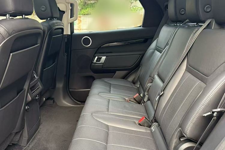Used Land Rover Discovery 2017 3.0 SC V6 SE Exterior 8