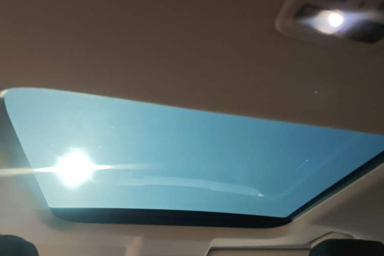 Used Land Rover Discovery 2017 3.0 SC V6 SE Headliner