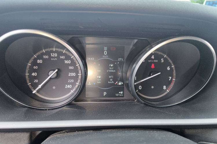 Used Land Rover Discovery 2017 3.0 SC V6 SE Instrument Cluster