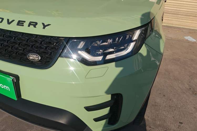 Used Land Rover Discovery 2017 3.0 SC V6 SE Left Front Headlight
