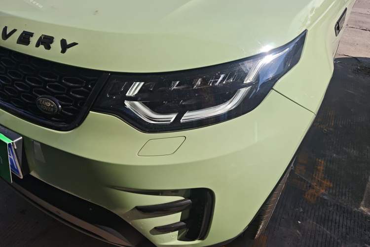 Used Land Rover Discovery 2017 3.0 SC V6 SE Left Front Headlight
