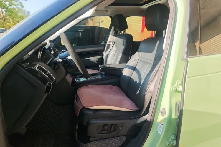 Used Land Rover Discovery 2017 3.0 SC V6 SE Left Front Seat