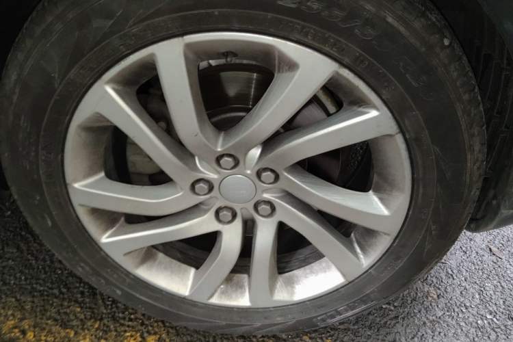 Used Land Rover Discovery 2017 3.0 SC V6 HSE Right Front Wheel Hub