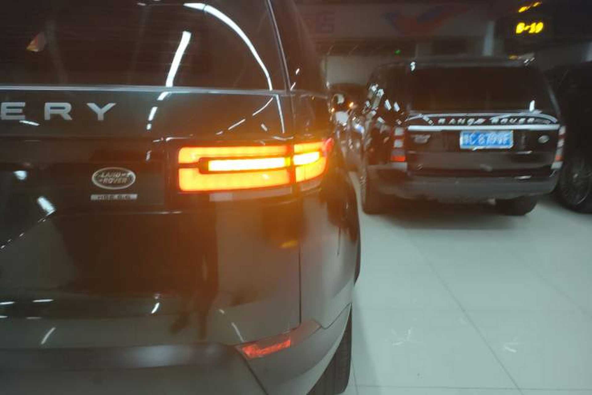 Used Land Rover Discovery 2017 3.0 SC V6 HSE Right Rear Taillight